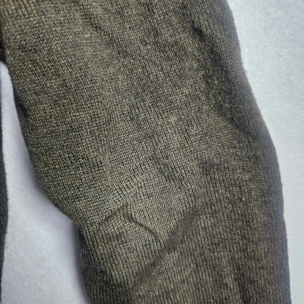 Muji Mens Wool Yak Hair Blend V-Neck Cardigan Sweater Dark Olive Green Large